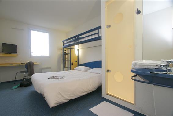 Room Hotel Concarneau